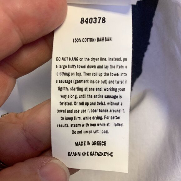 Ozai N Ku White & Multicolored Abstract Button-Up Blouse, Size 2XL - Picture 7 of 7